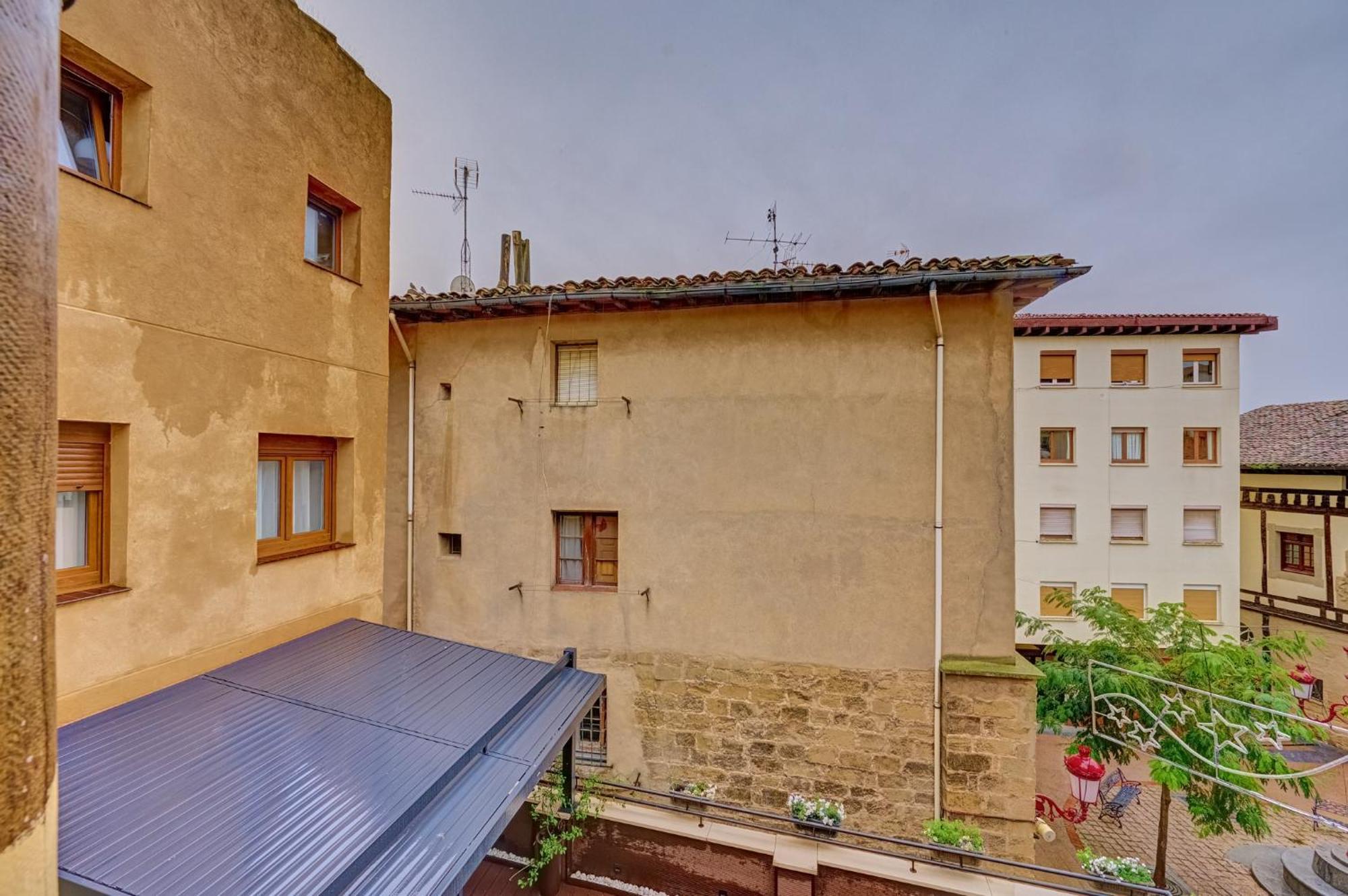 Apartamento Santo Tomas 23 Dcha Haro Bagian luar foto