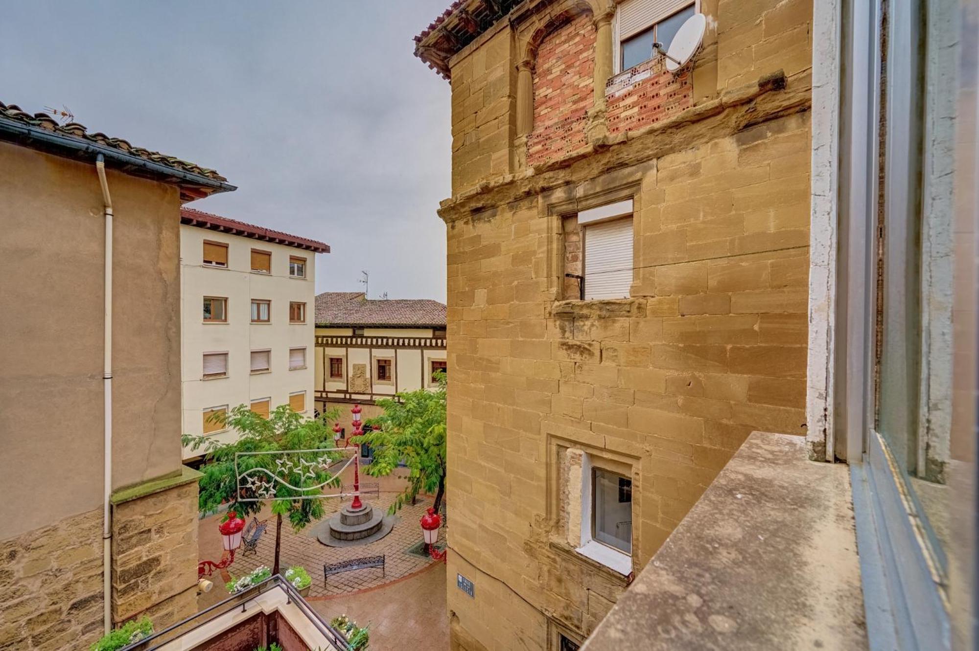 Apartamento Santo Tomas 23 Dcha Haro Bagian luar foto